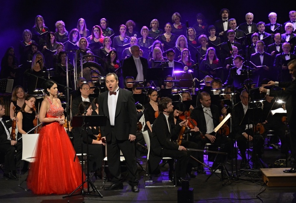 Sopran LUISA ALBRECHT