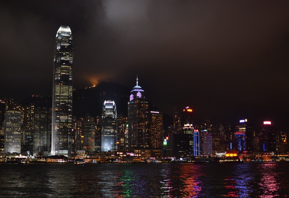 Hong Kong, Hong Kong Island z Ocean Terminal