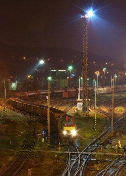 Déšť a noc, ideální kombinace! (místo focení: Brno-Maloměřice)