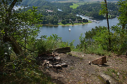 22mm; f/8, 1/800, ISO 200