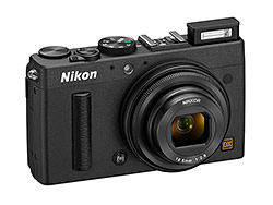 Nikon Coolpix A - vysunutý blesk