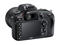 Zadní strana Nikon D610